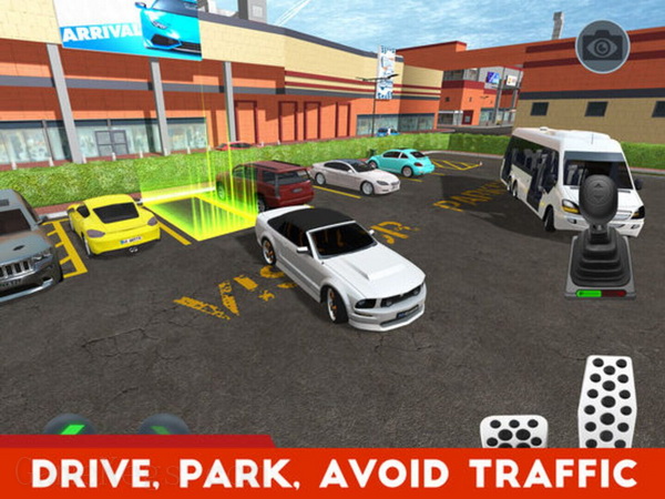 购物中心停车场.Shopping Mall Parking Lot