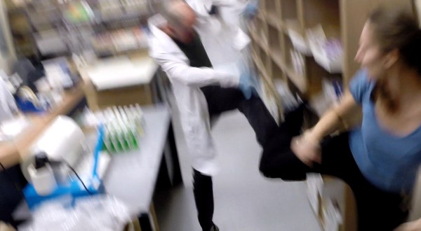 按X免于一死.Press X to Not Die